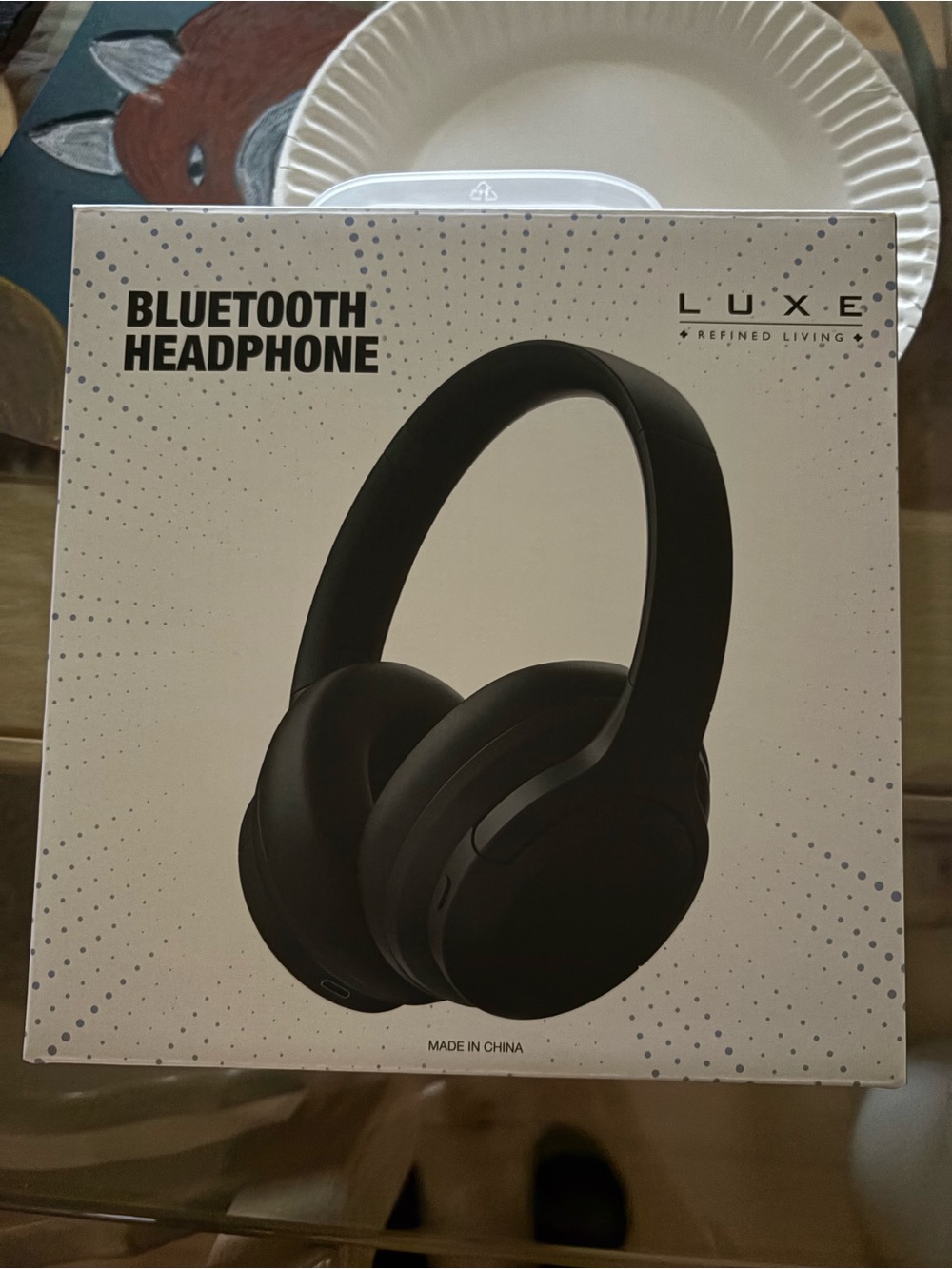 Luxe Bluetooth Over-Ear Headphones - Black. NEW IN BOX